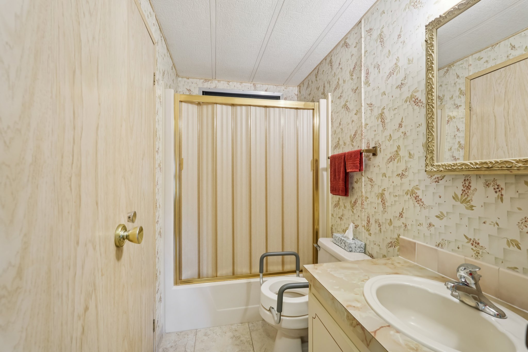 Mohawk Cir-S2609-017.jpg