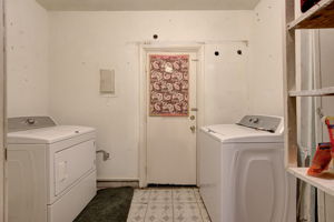  Photo 30