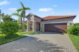 Front Exterior3