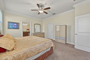 Primary Bedroom1b