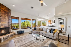 Living Room (3)