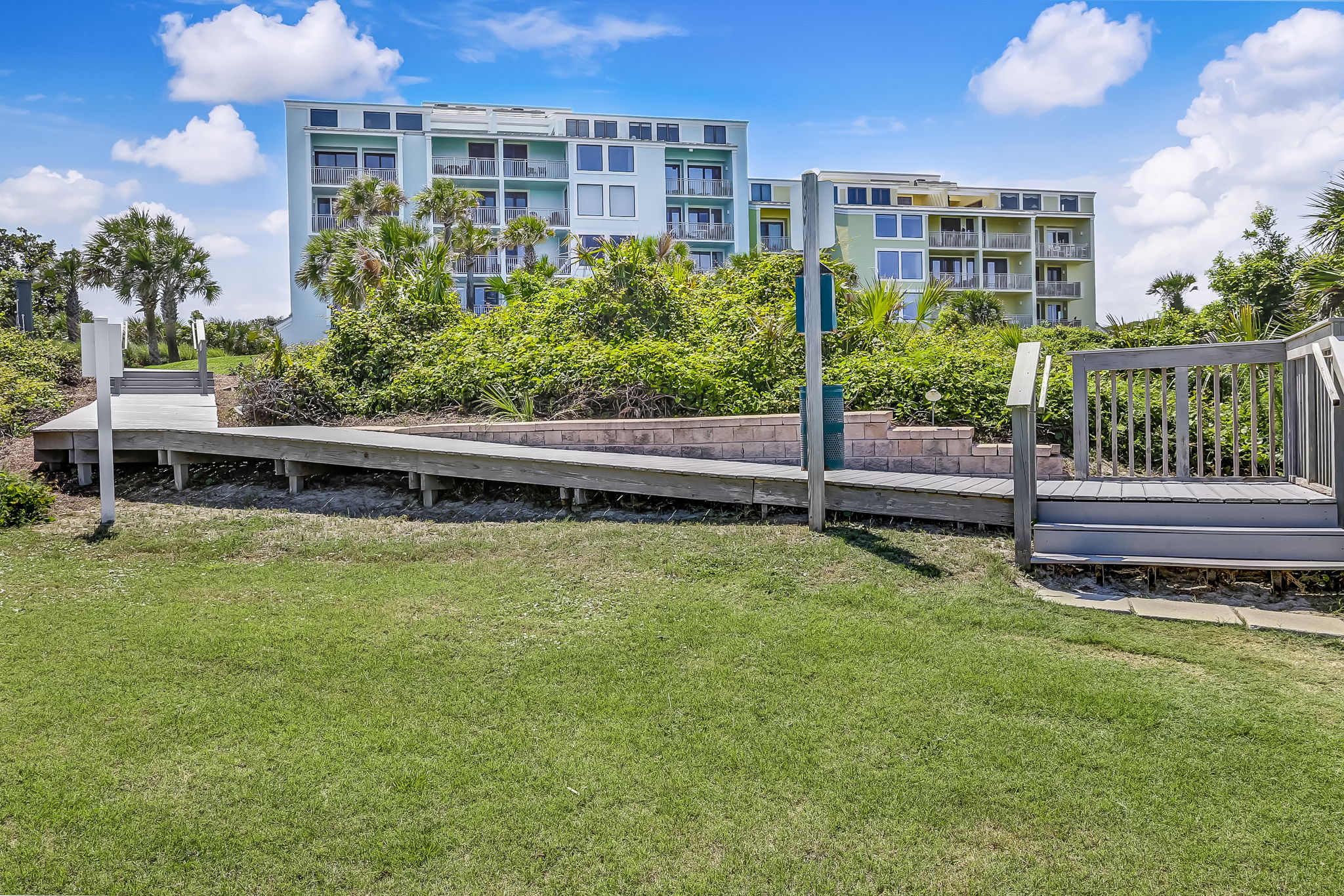 Shipwatch Ramp to Beach