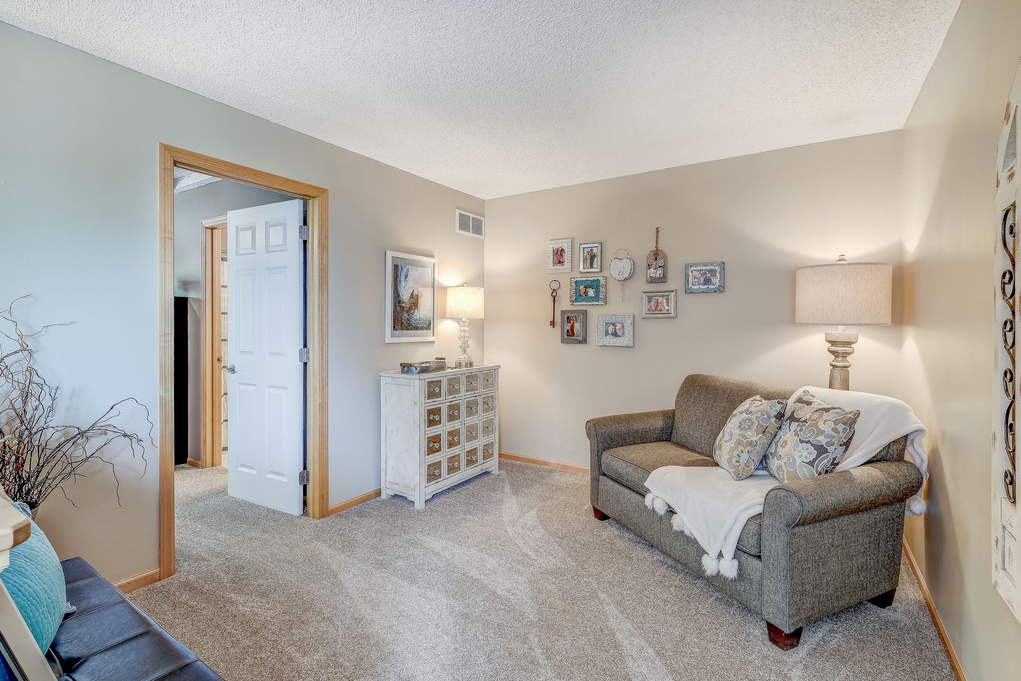 Master Bedroom Sitting Room