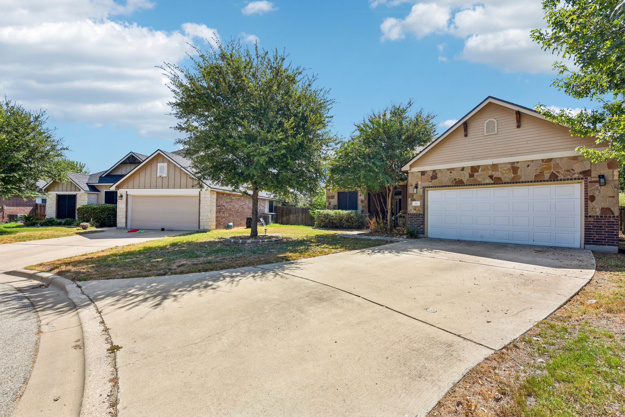 Branchwood Way-S0209-003.jpg