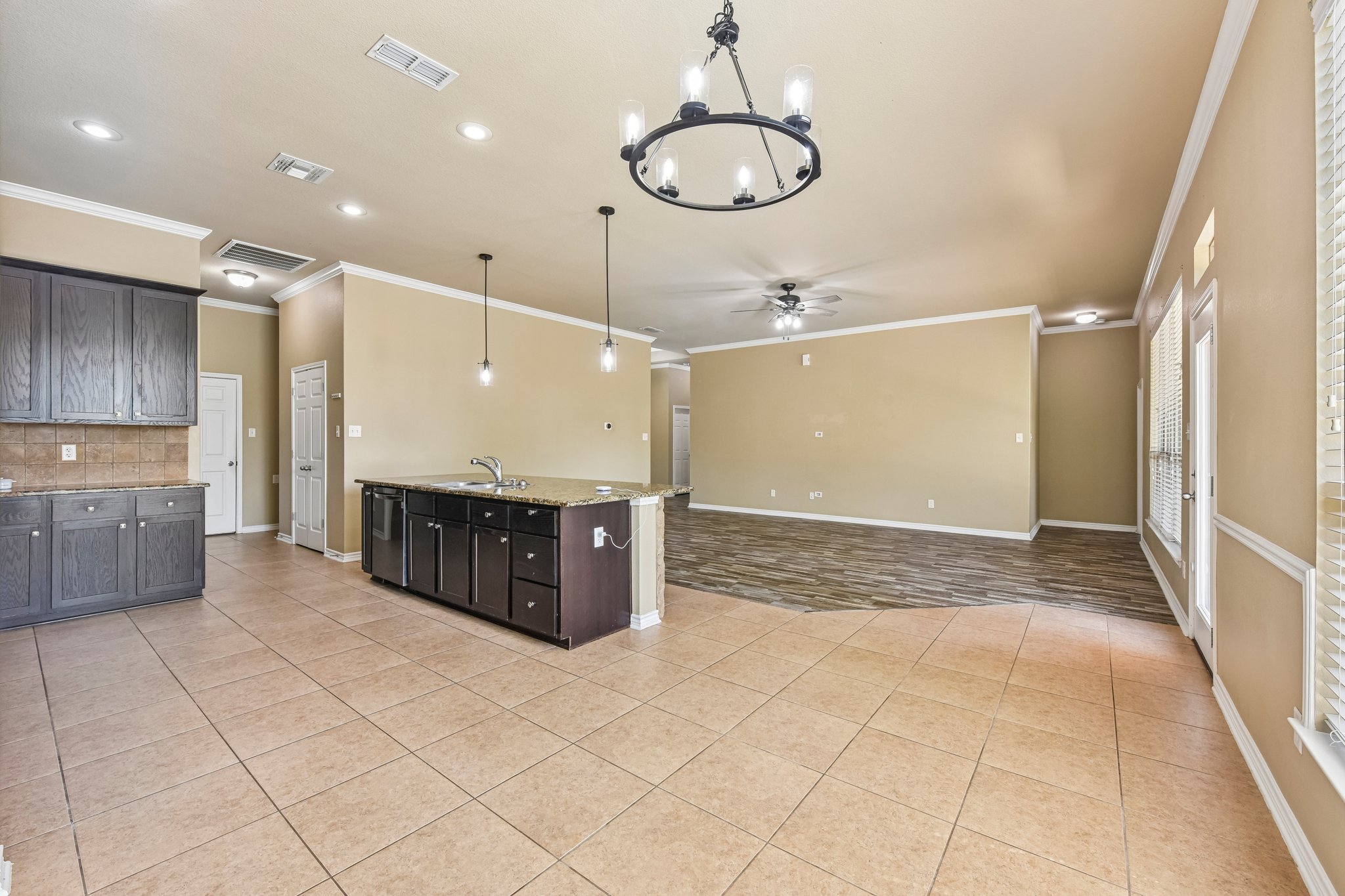 Branchwood Way-S0209-017.jpg