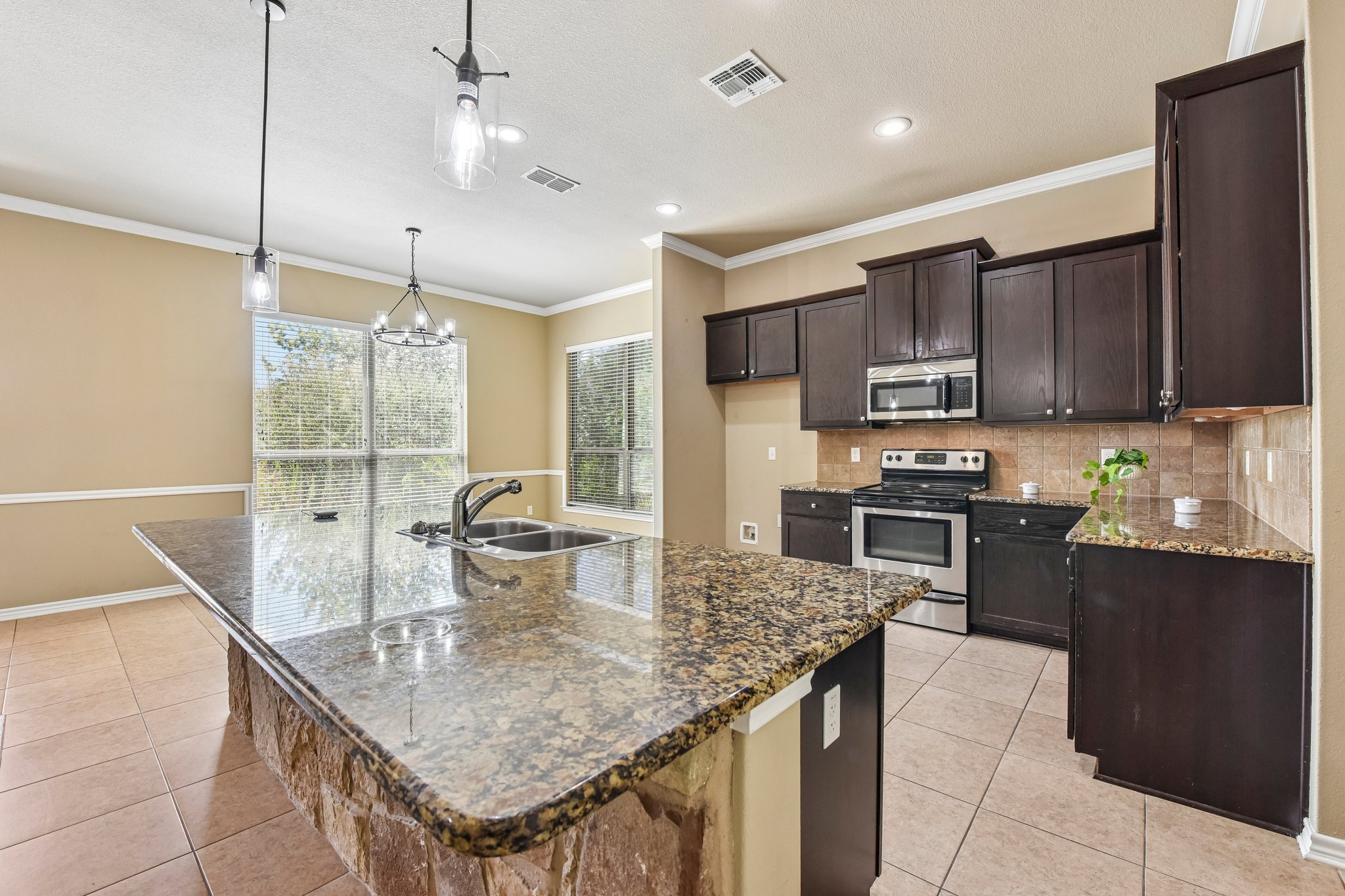 Branchwood Way-S0209-021.jpg