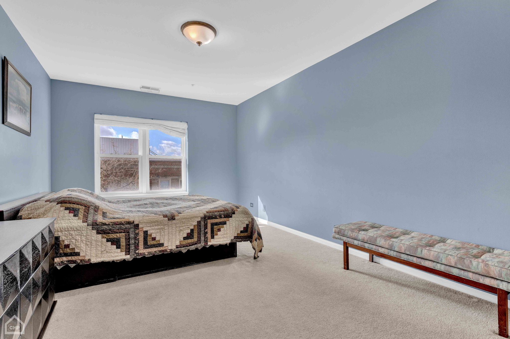 1319 Chicago Ave 404_023