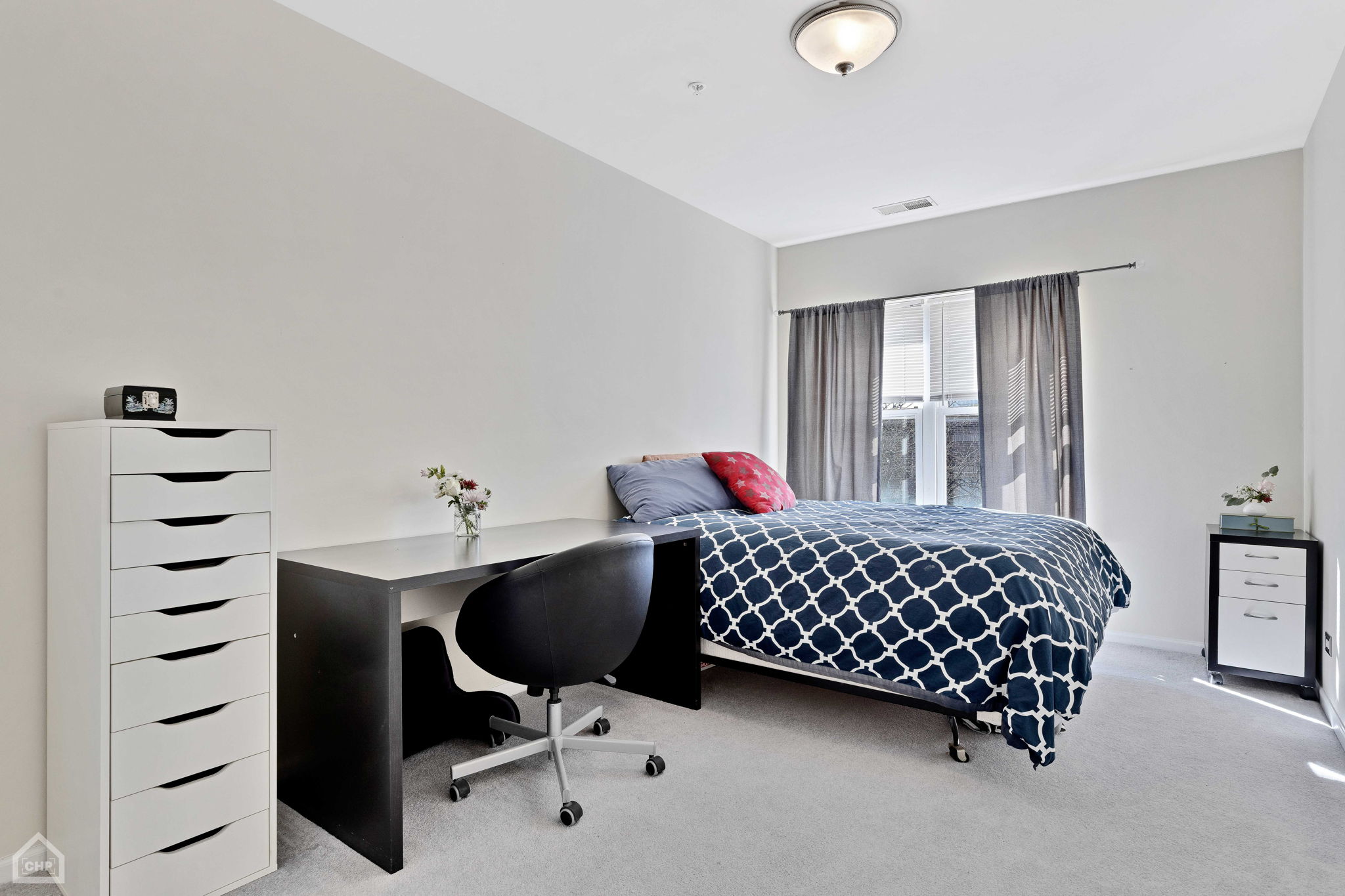 1319 Chicago Ave 404_027