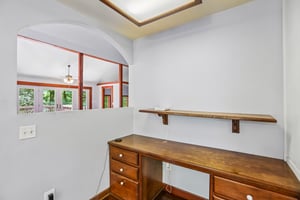 Crumbley Rd-S1106-023.jpg