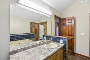 Crumbley Rd-S1106-031.jpg