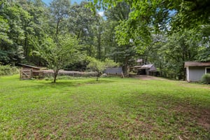 Crumbley Rd-S1106-061.jpg