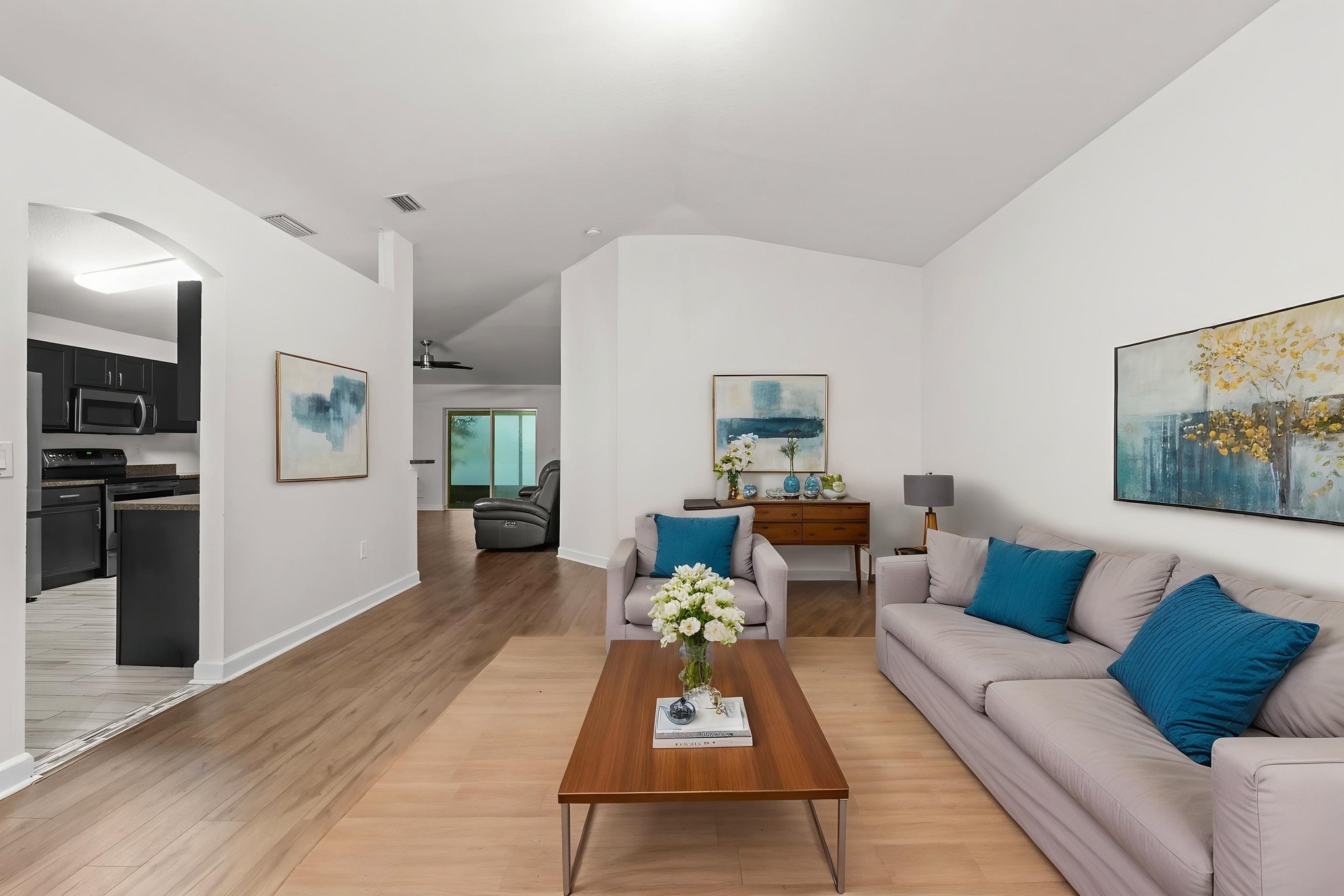 1319 Tarton Way47 virtually staged.jpeg