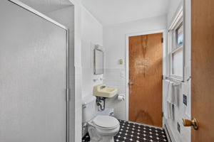  Photo 45