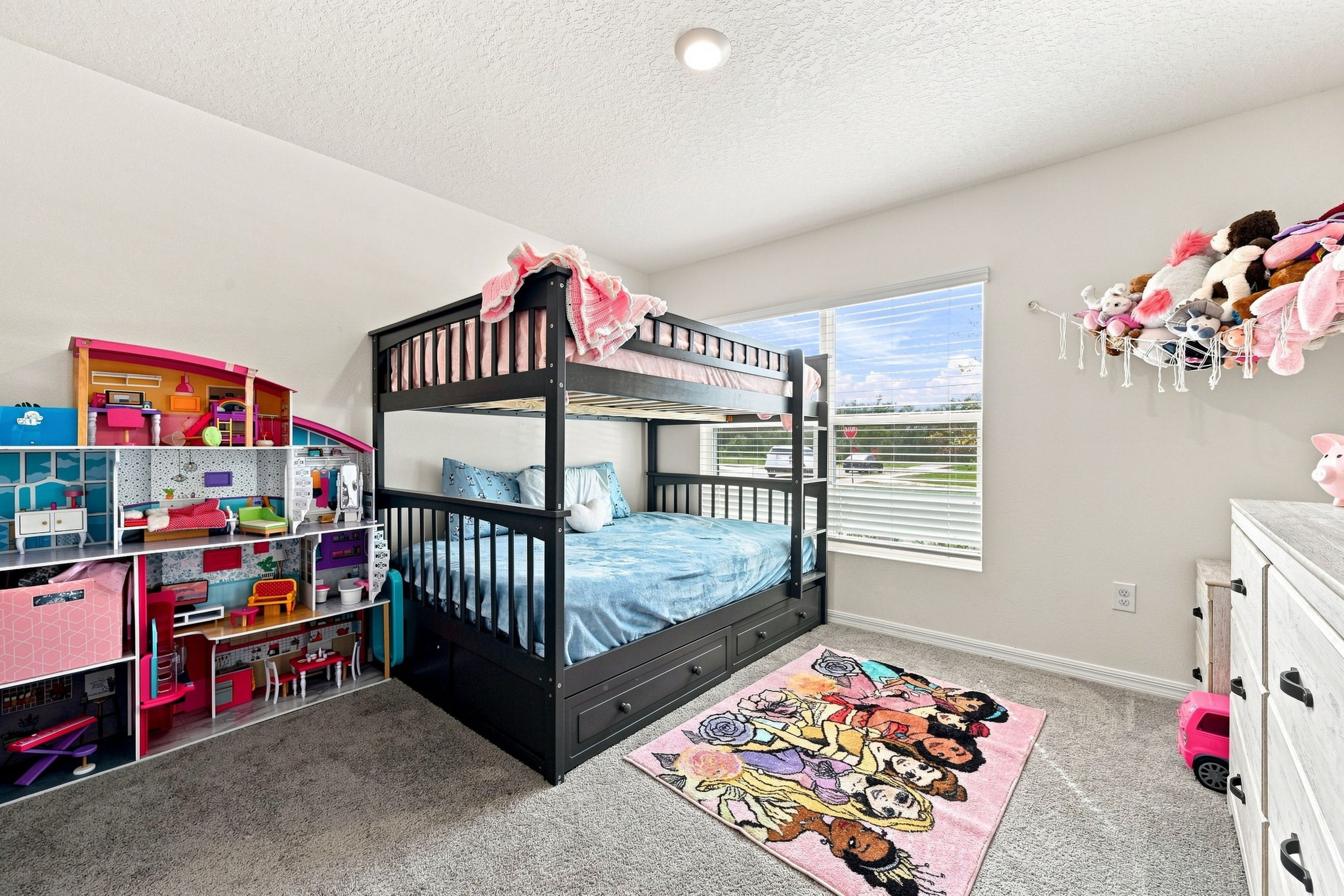 Bedroom3a