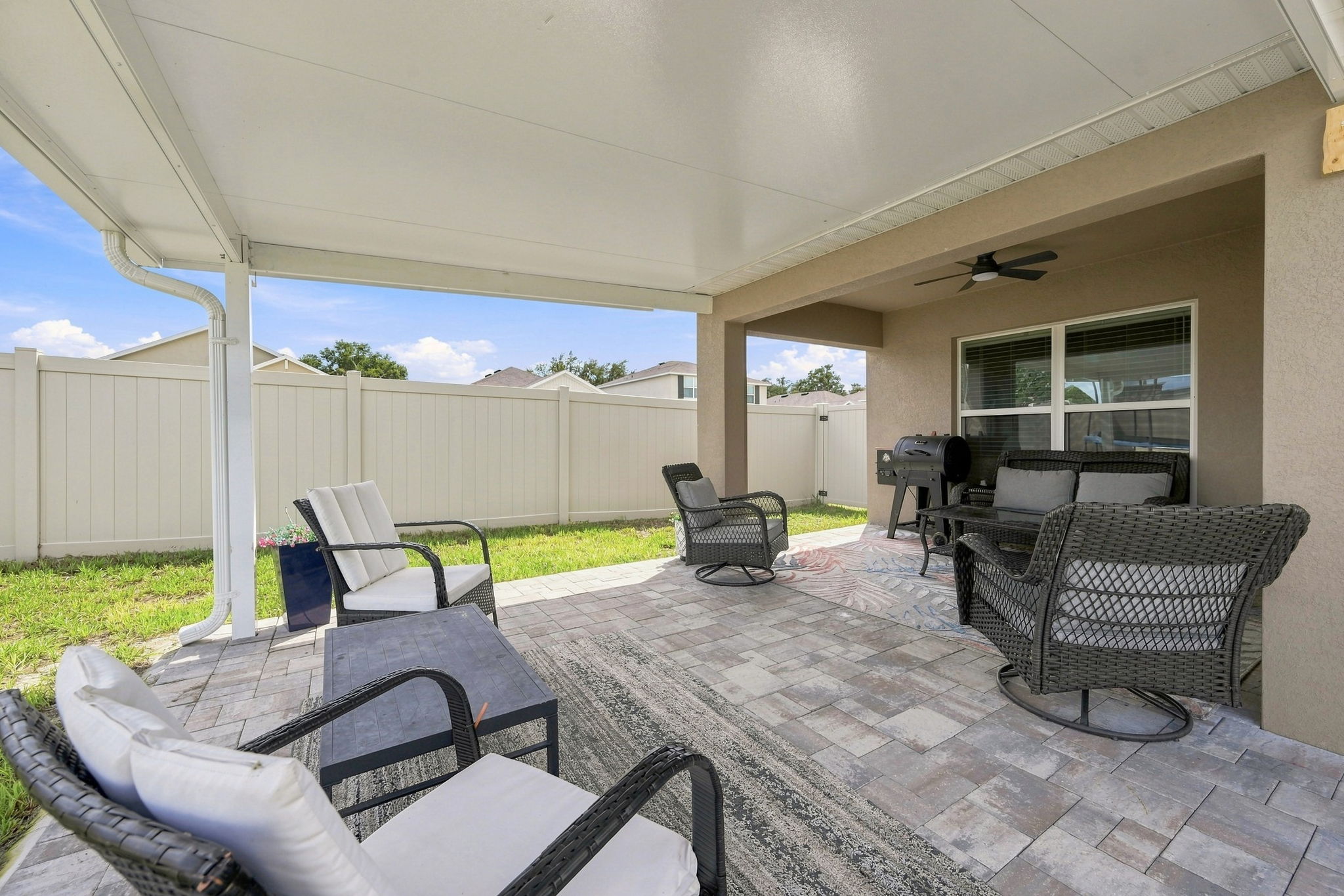 Patio2