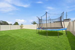 Backyard5-e