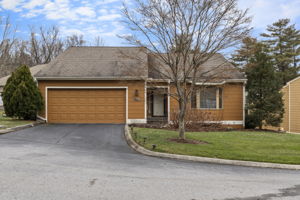 132 Beaver Ridge Rd, Asheville, NC 28804, USA Photo 0