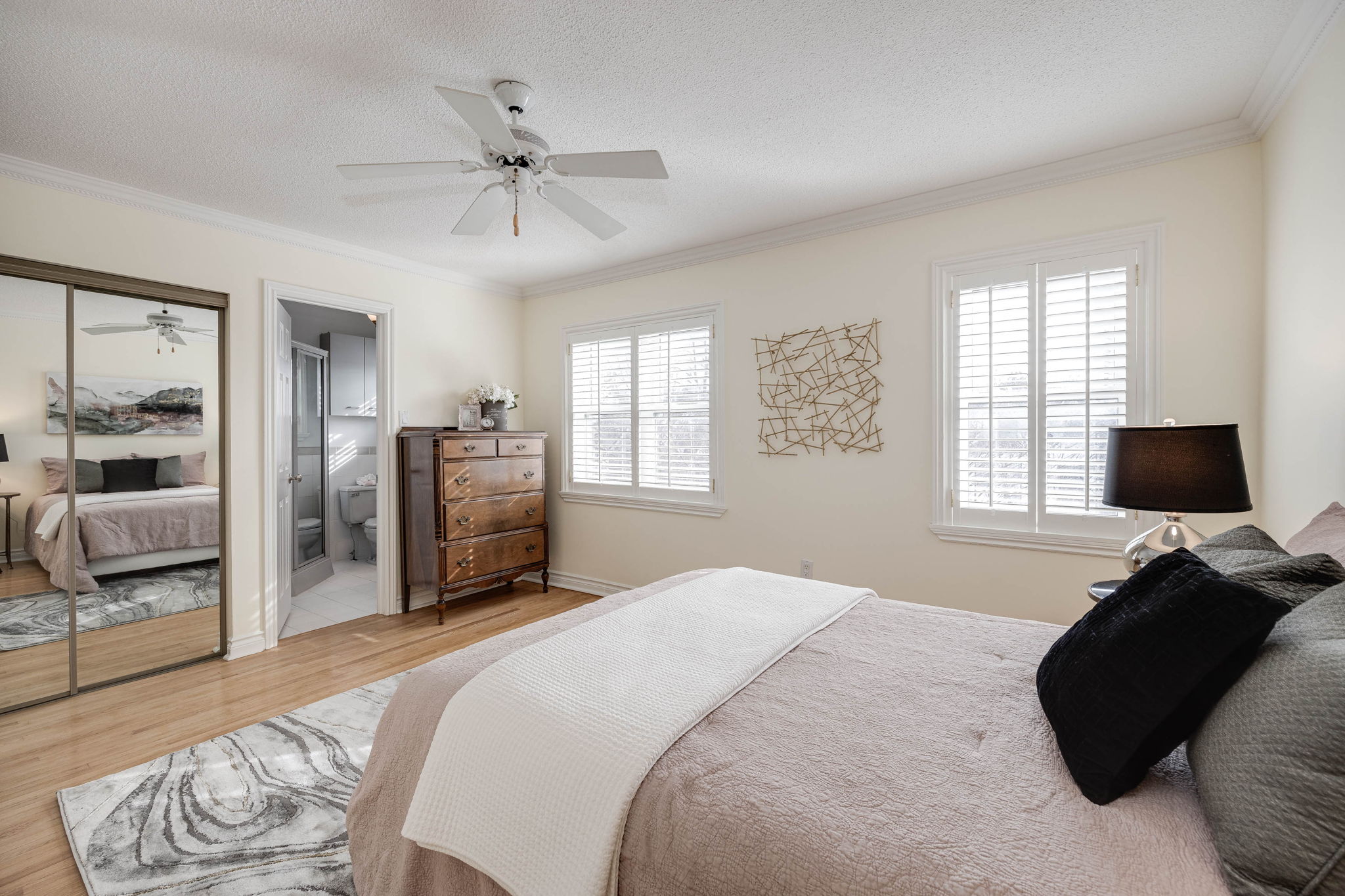 Toronto property showcase — delivered property photograph 39