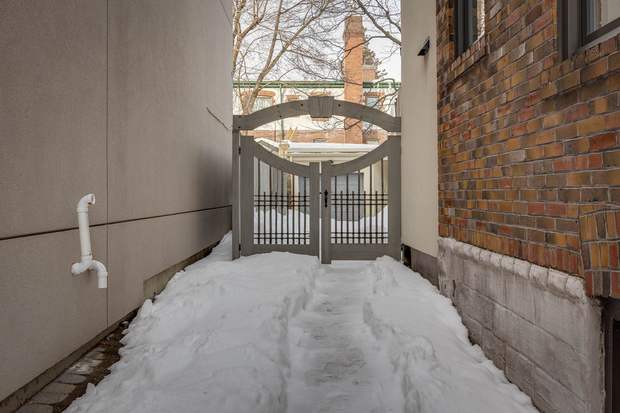Toronto property showcase — delivered property photograph 20