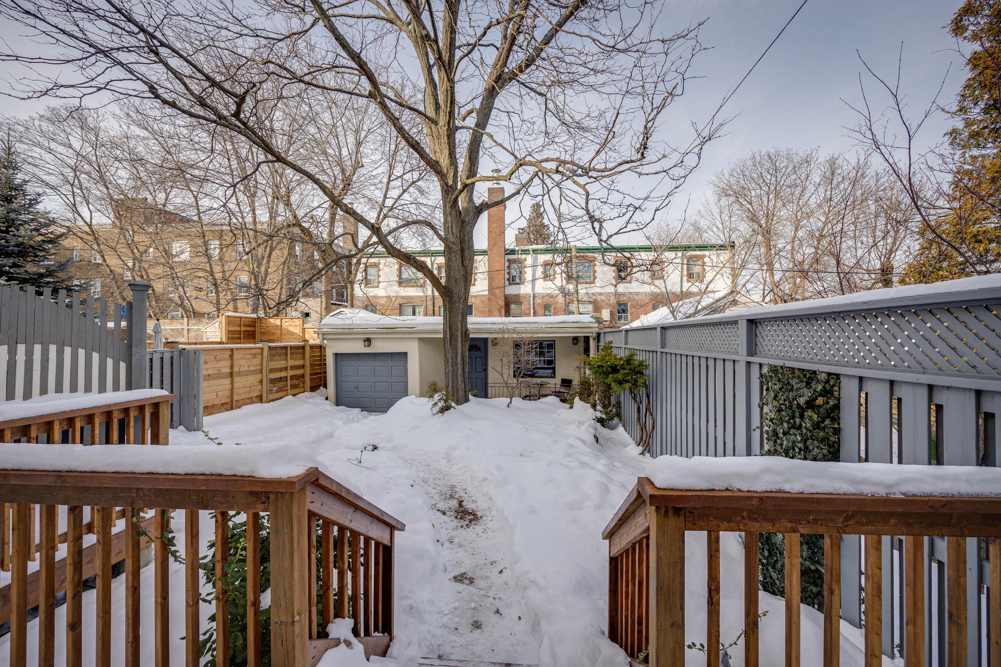 Toronto property showcase — delivered property photograph 26