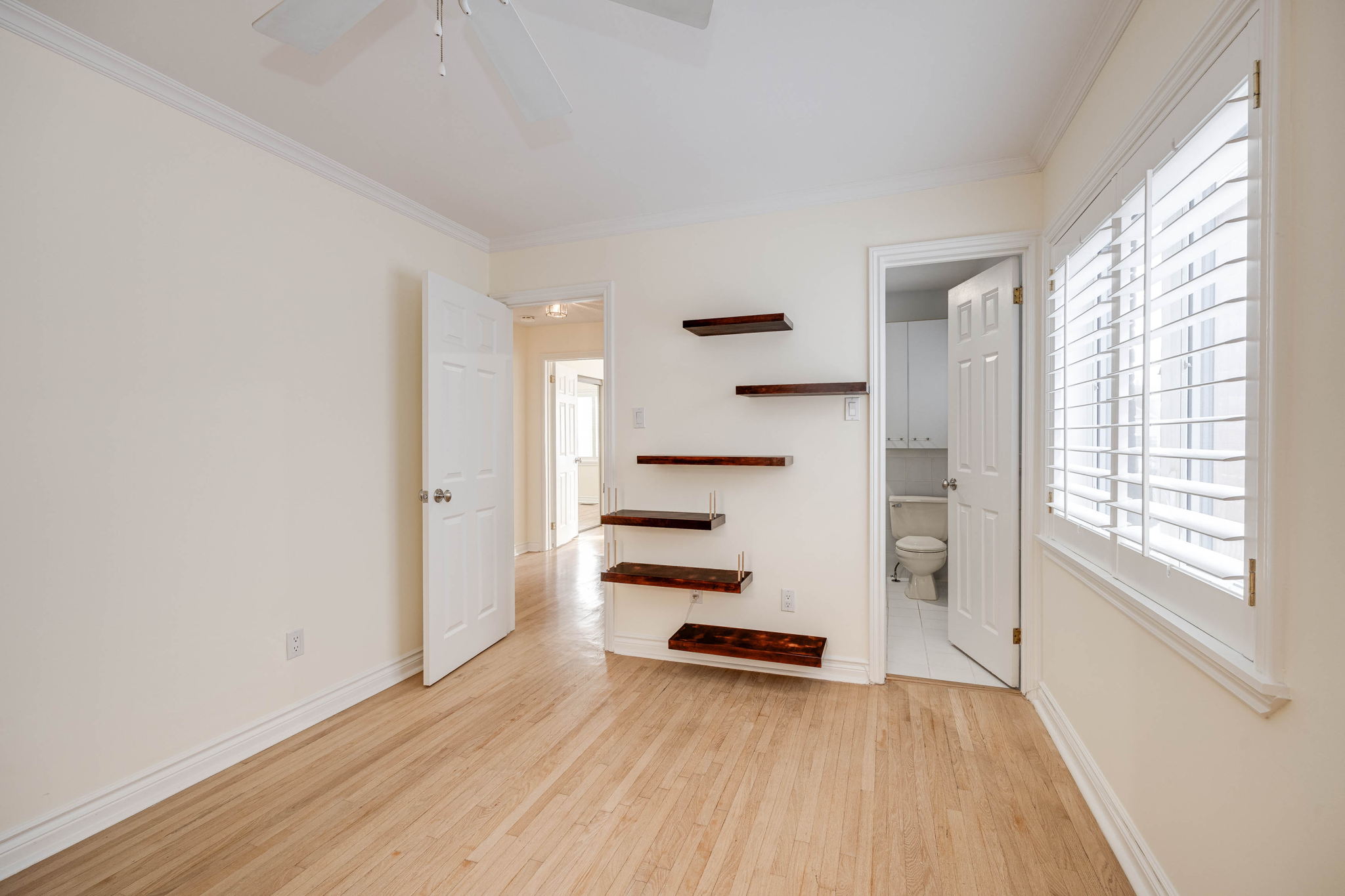 Toronto property showcase — delivered property photograph 9
