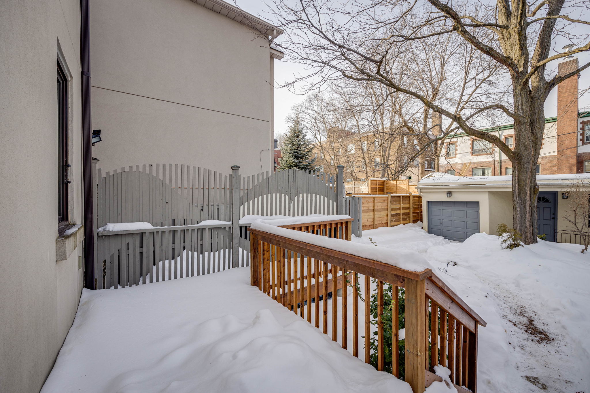 Toronto property showcase — delivered property photograph 25