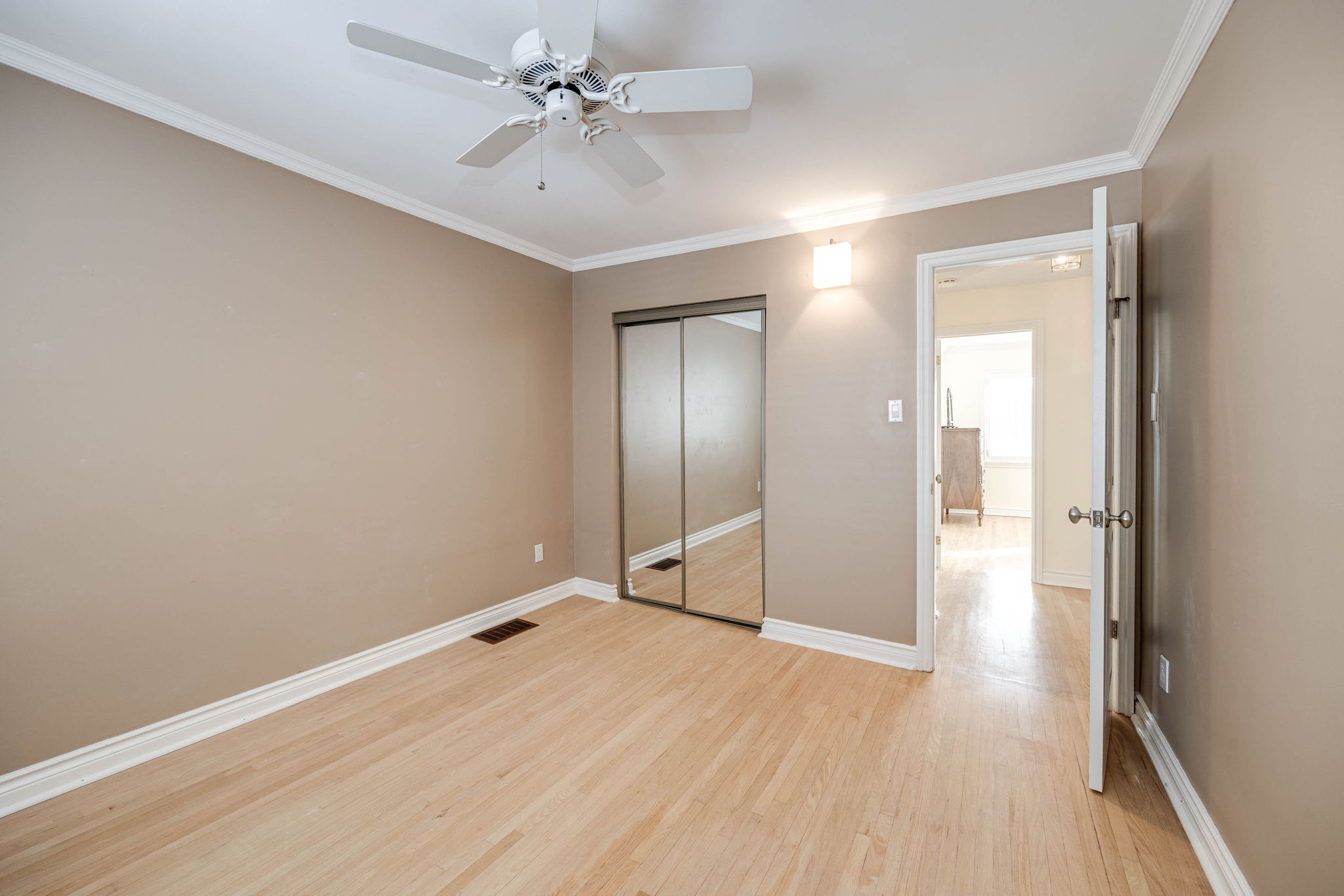 Toronto property showcase — delivered property photograph 7