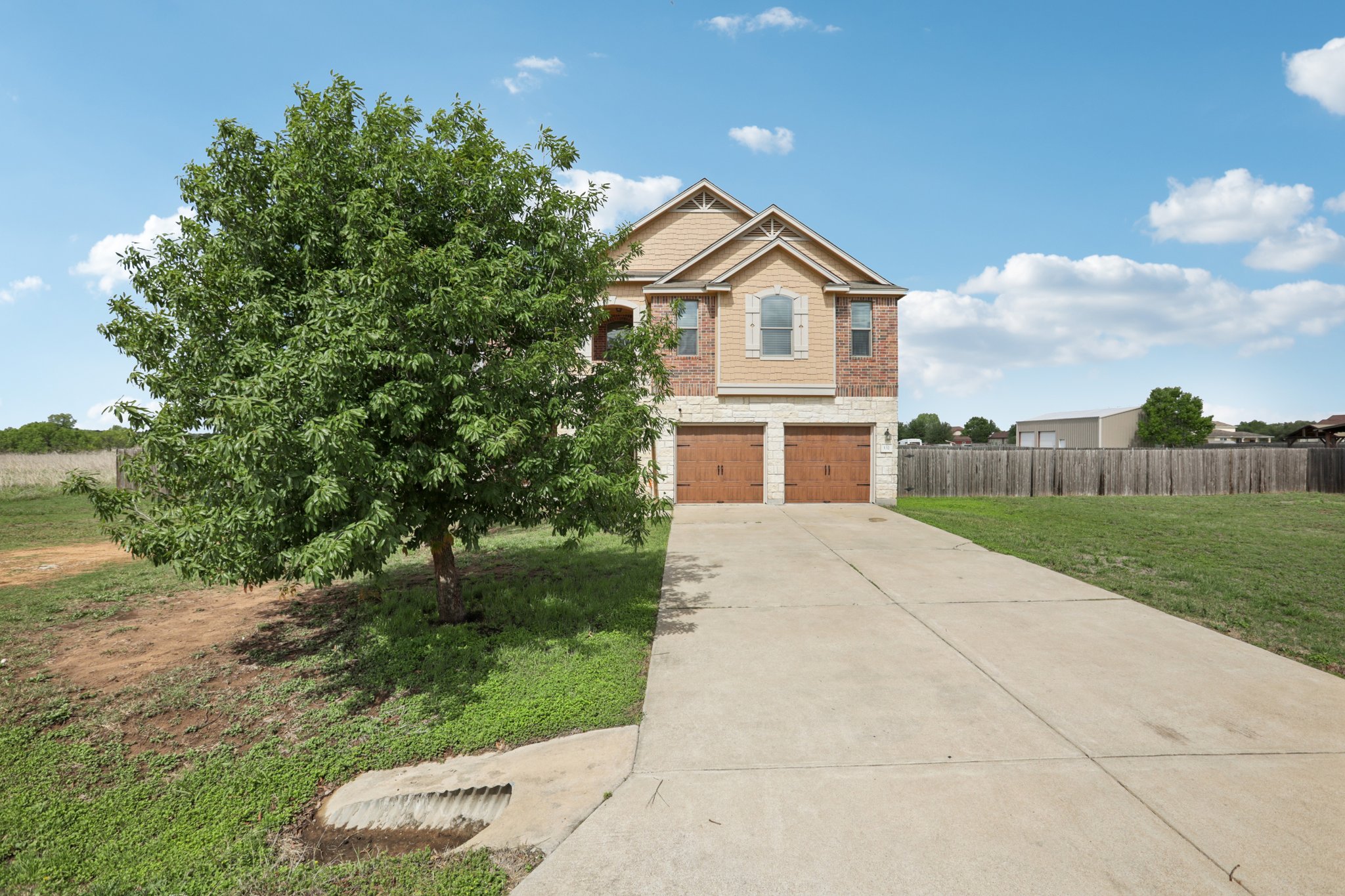 Brittany Ln-S1204-004.jpg