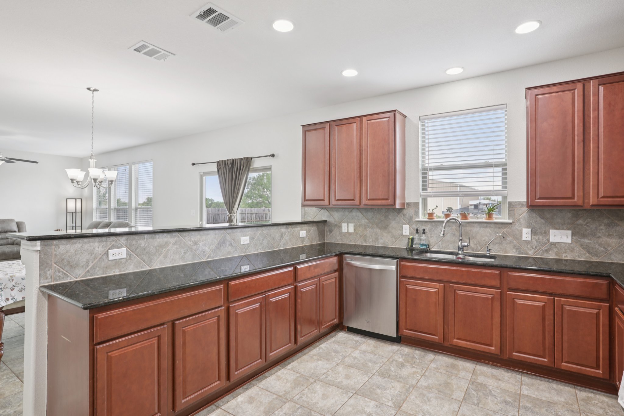 Brittany Ln-S1204-019.jpg