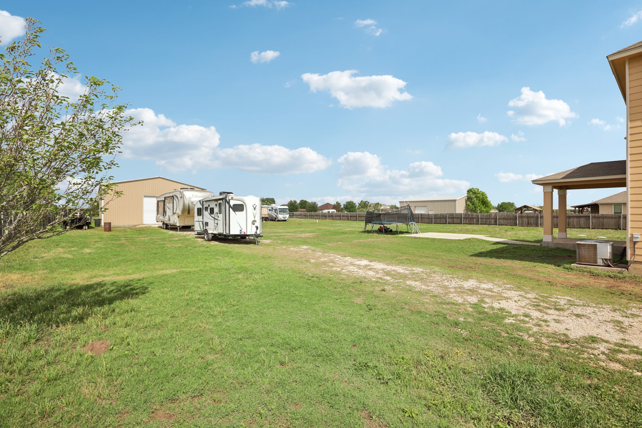 Brittany Ln-S1204-053.jpg