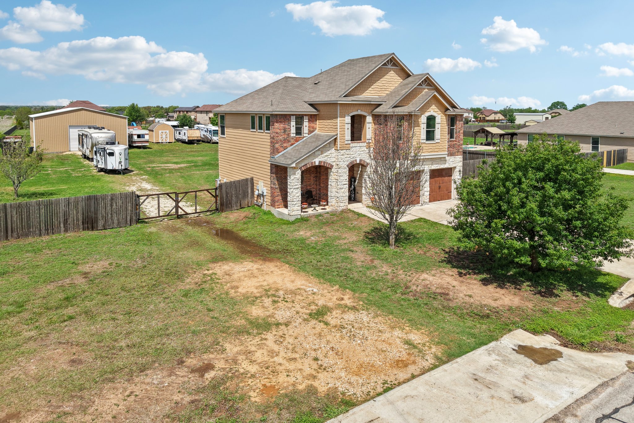 Brittany Ln-S1204-056.jpg