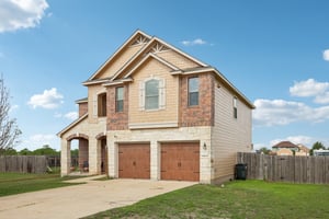 Brittany Ln-S1204-002.jpg