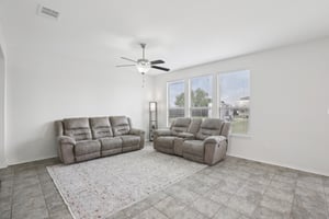 Brittany Ln-S1204-010.jpg