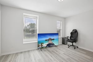 Brittany Ln-S1204-025.jpg