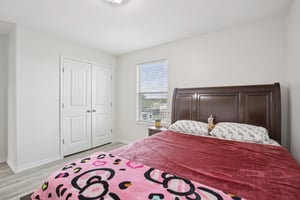 Brittany Ln-S1204-033.jpg