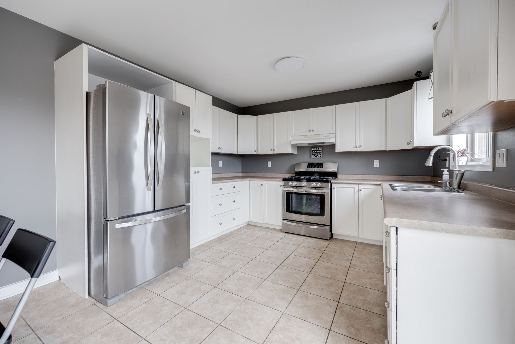Barrie property showcase — delivered property photograph 15