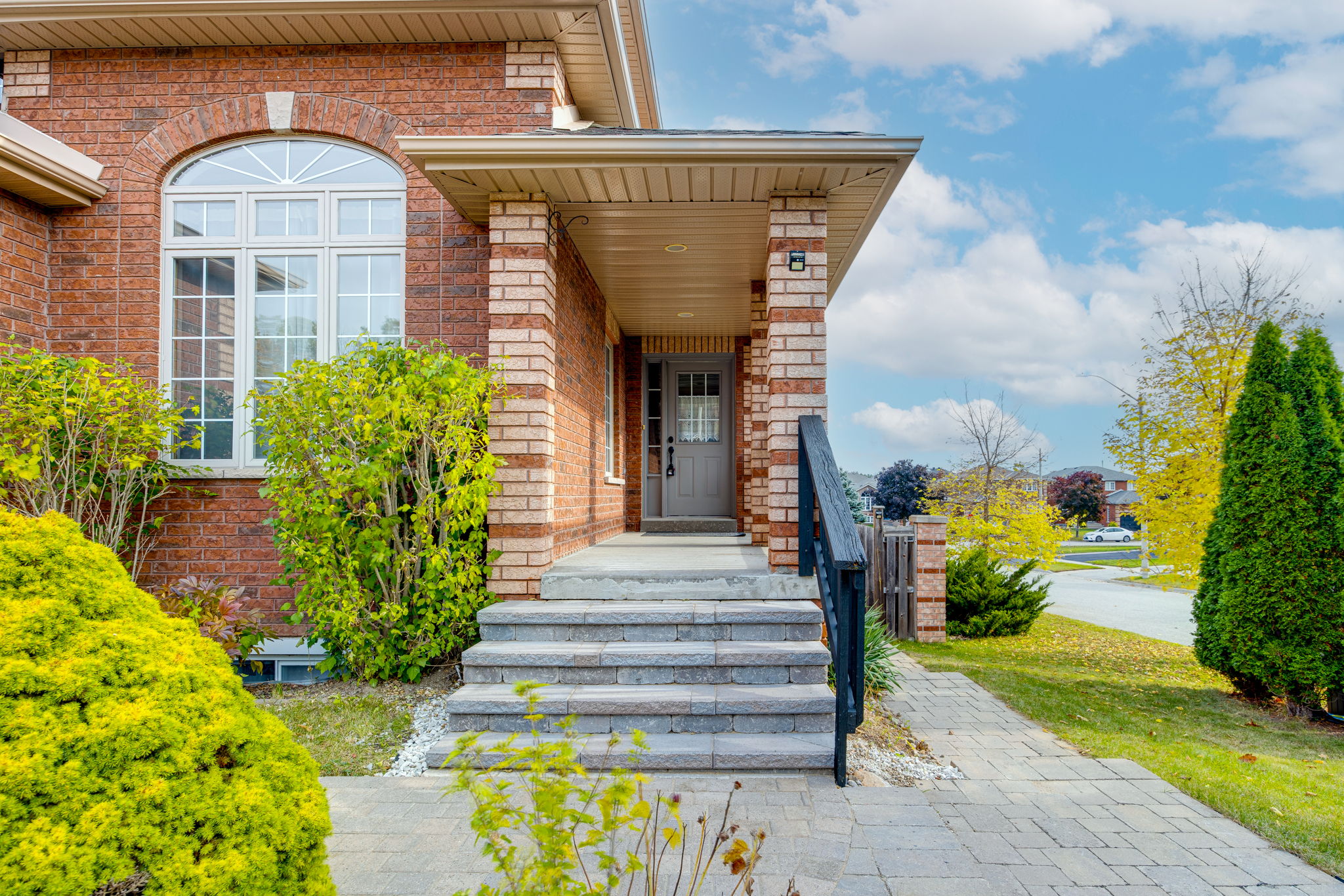 Barrie property showcase — delivered property photograph 3