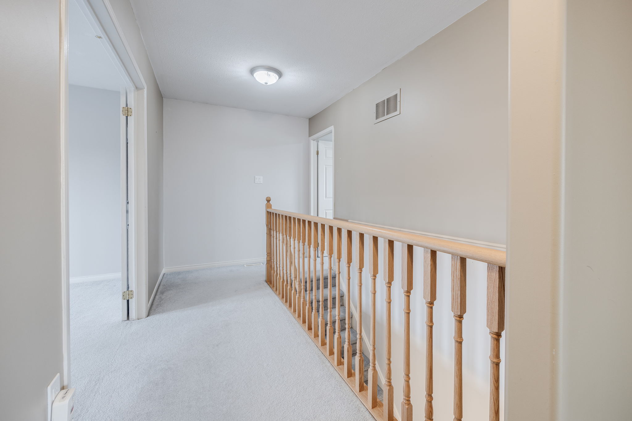 Barrie property showcase — delivered property photograph 31