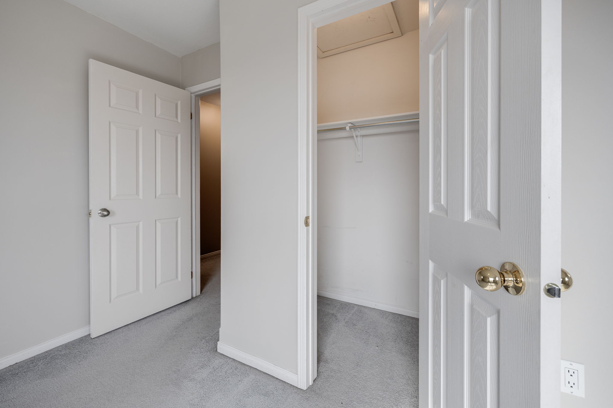 Barrie property showcase — delivered property photograph 30