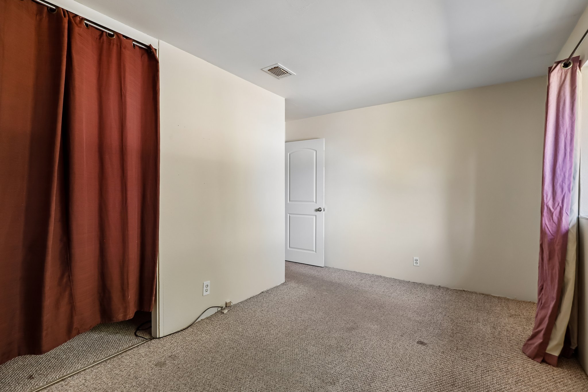 Carlton Ave-S1410-016.jpg