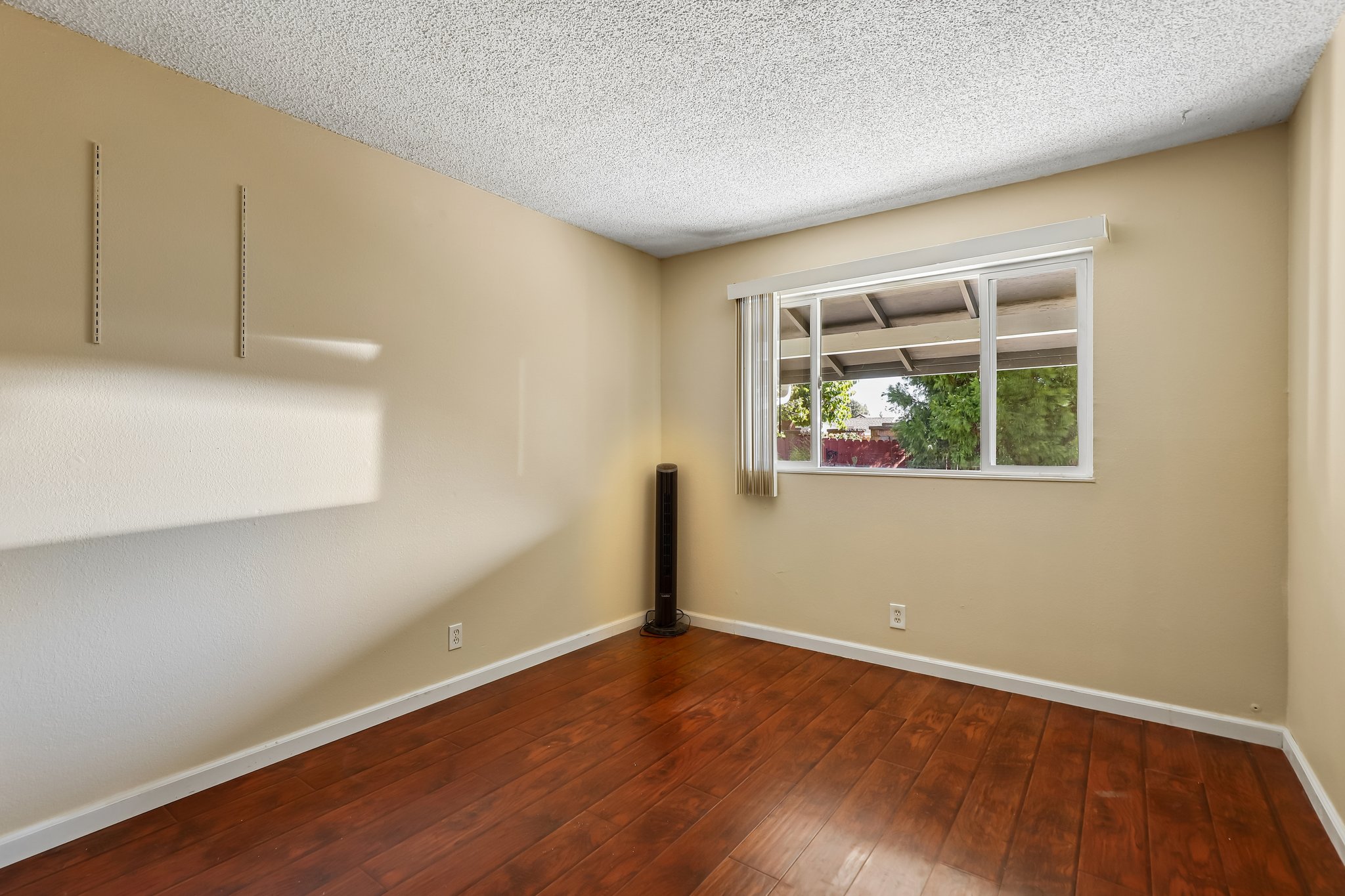 Carlton Ave-S1410-019.jpg