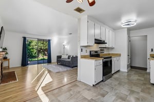 Carlton Ave-S1410-009.jpg
