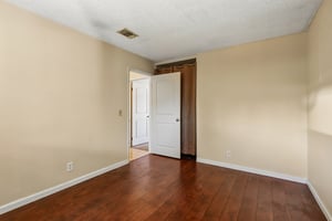 Carlton Ave-S1410-021.jpg