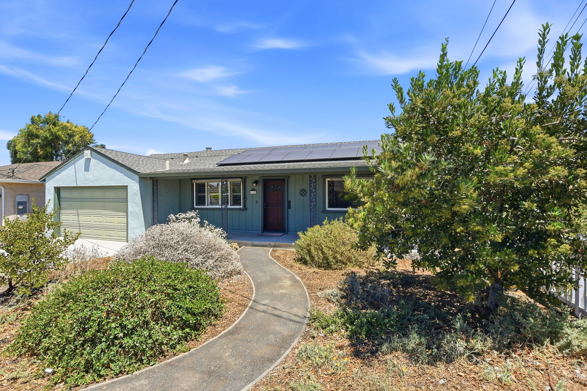 002_F8_132 Cedar Ln