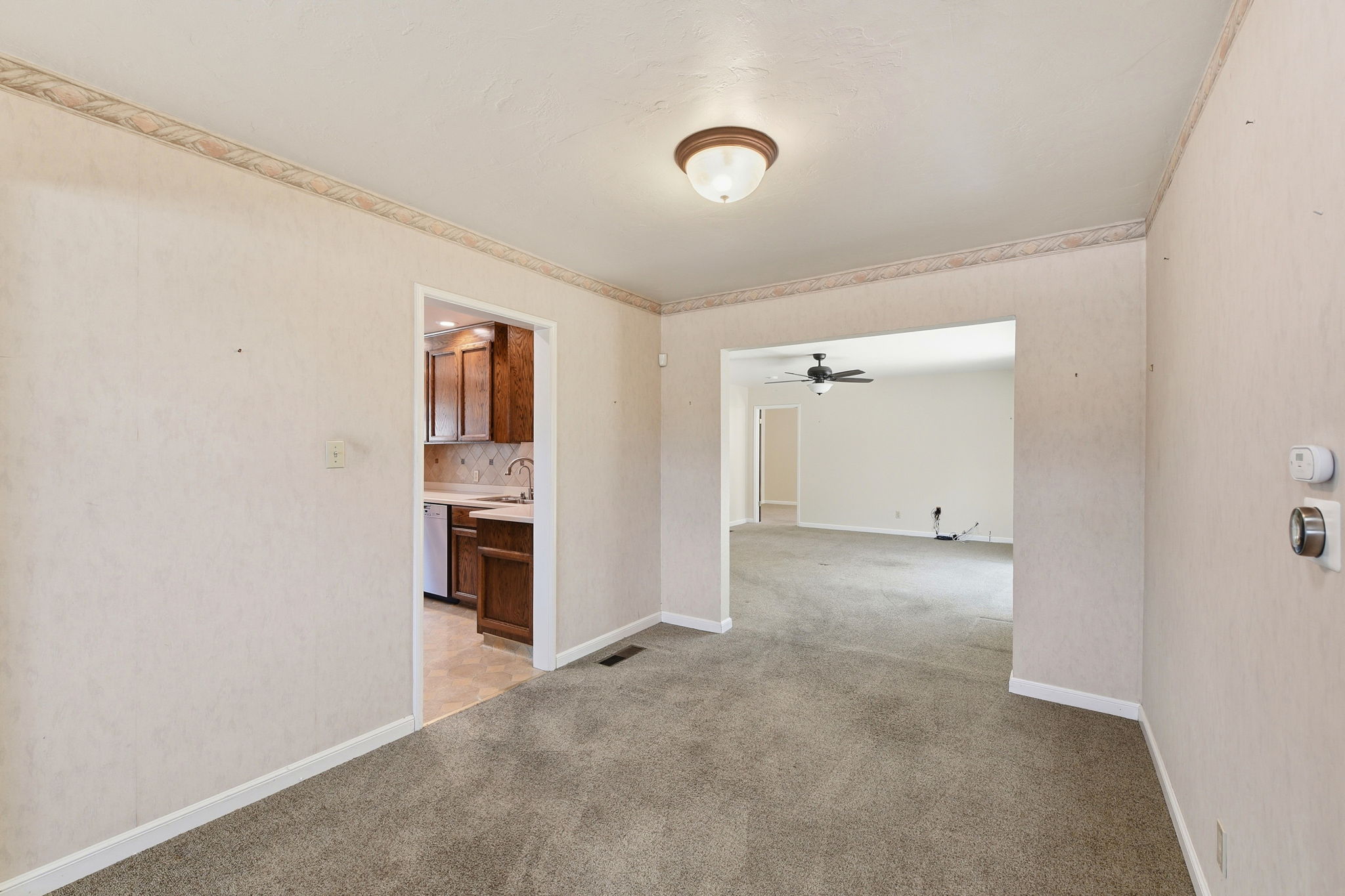 014_F8_132 Cedar Ln