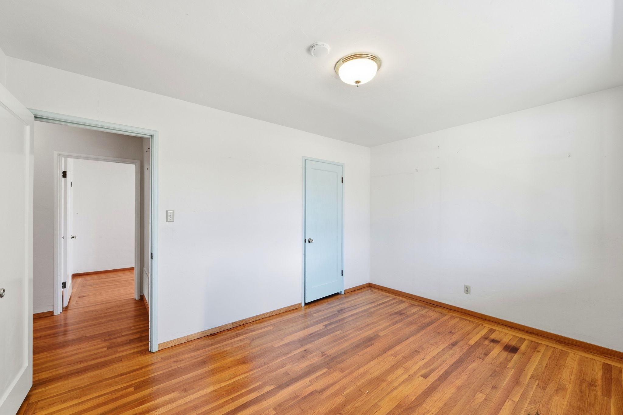 021_F8_132 Cedar Ln