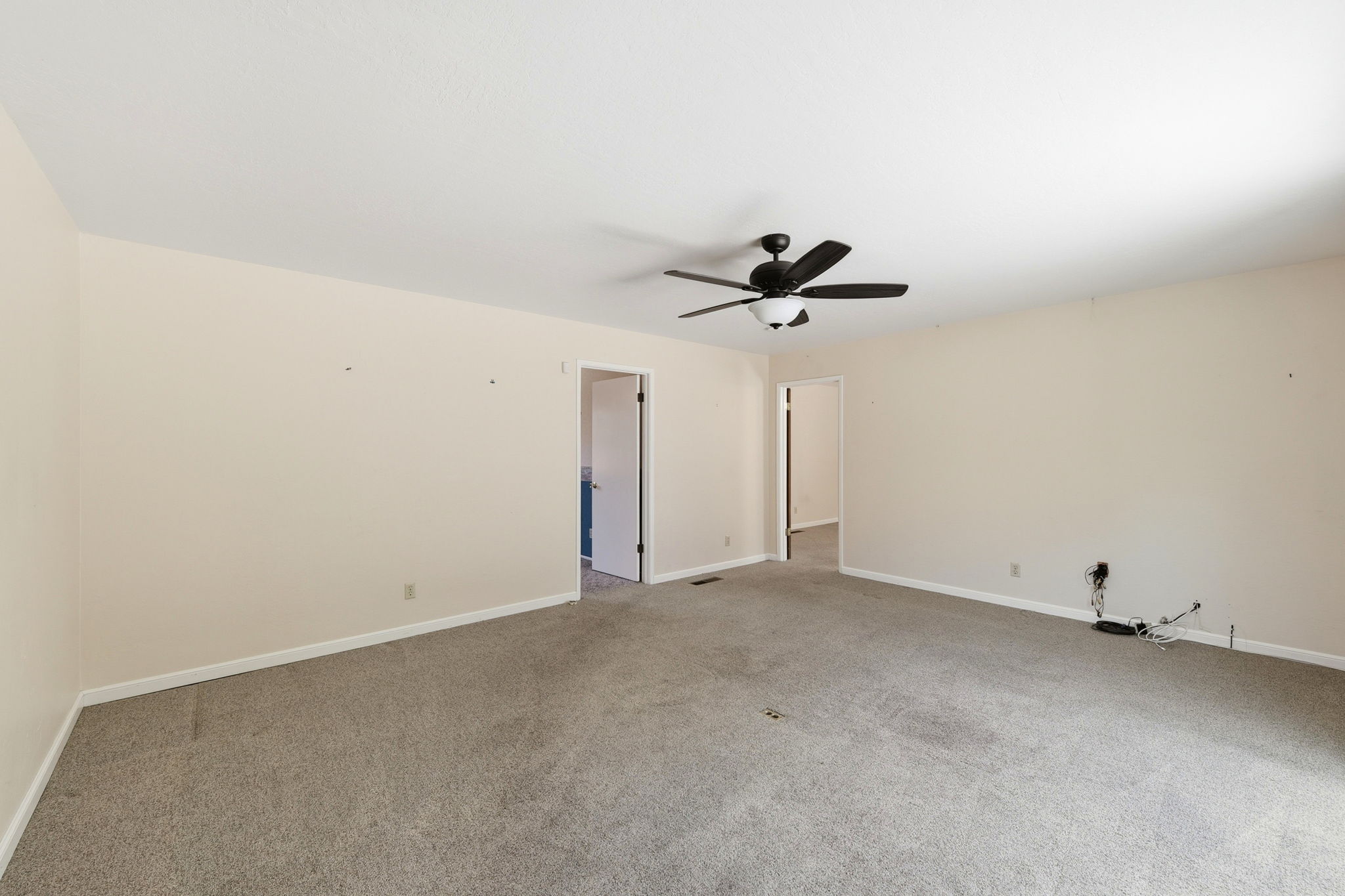 022_F8_132 Cedar Ln