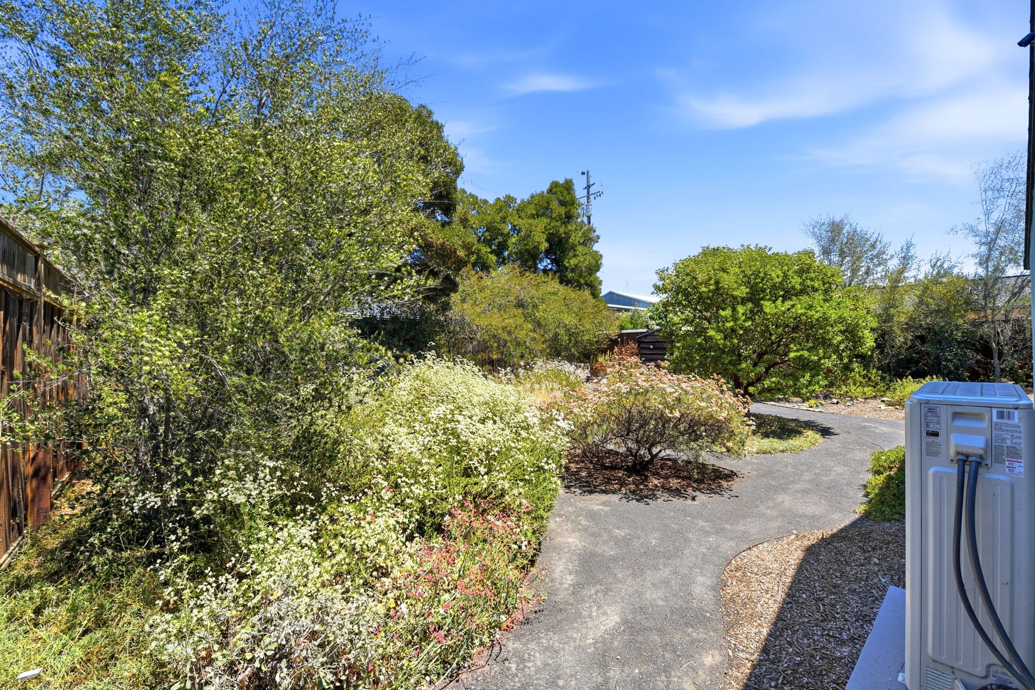 042_F8_132 Cedar Ln