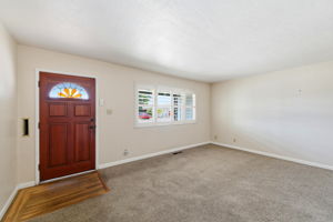006_F8_132 Cedar Ln