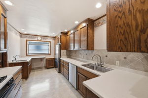 010_F8_132 Cedar Ln